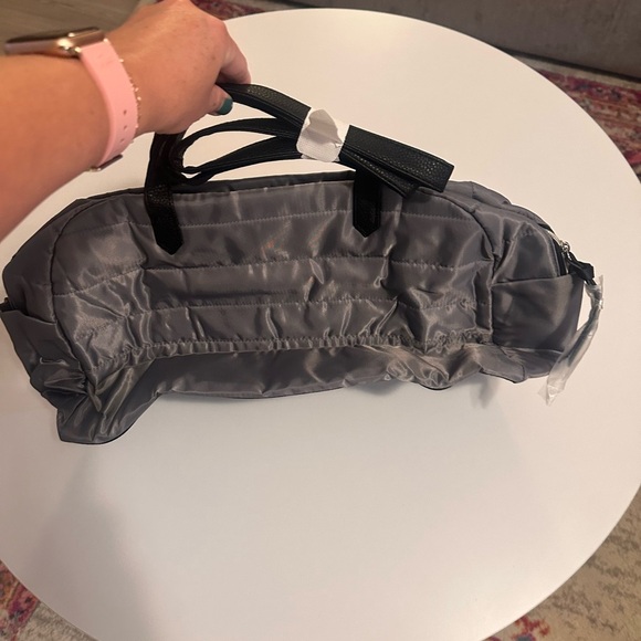 Quilted Gray Small Weekender Bag - Picture 3 of 4